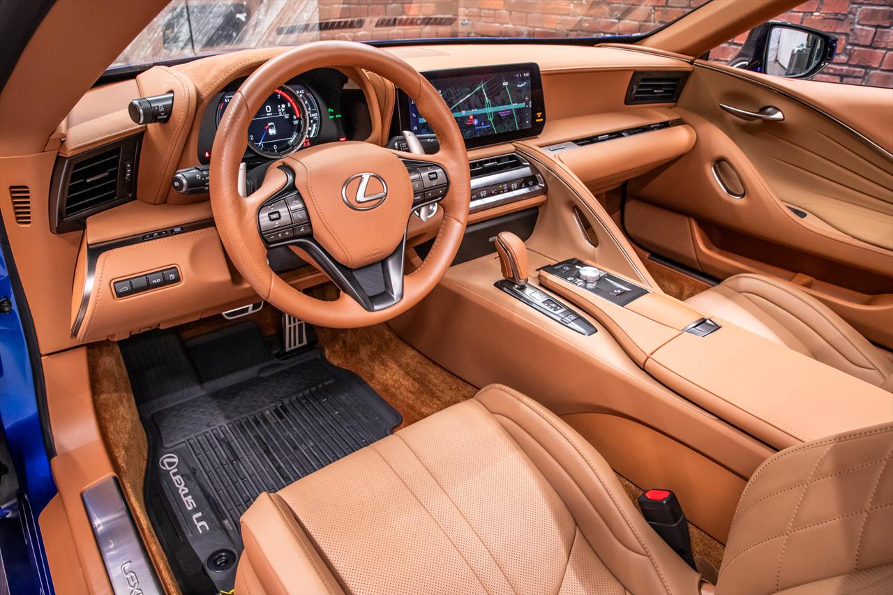 2024 Lexus LC 500's photo