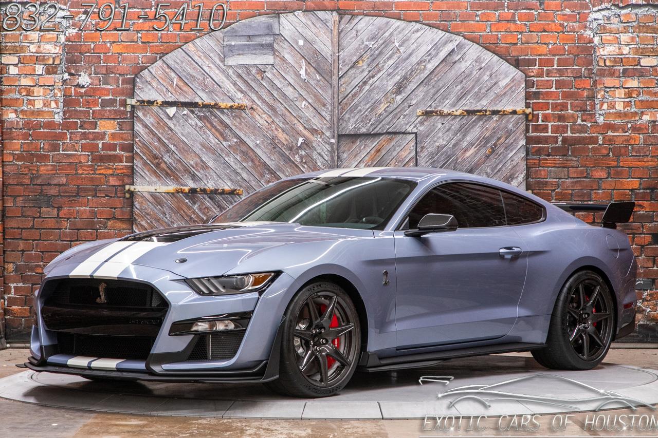 2022 Ford Shelby GT500 